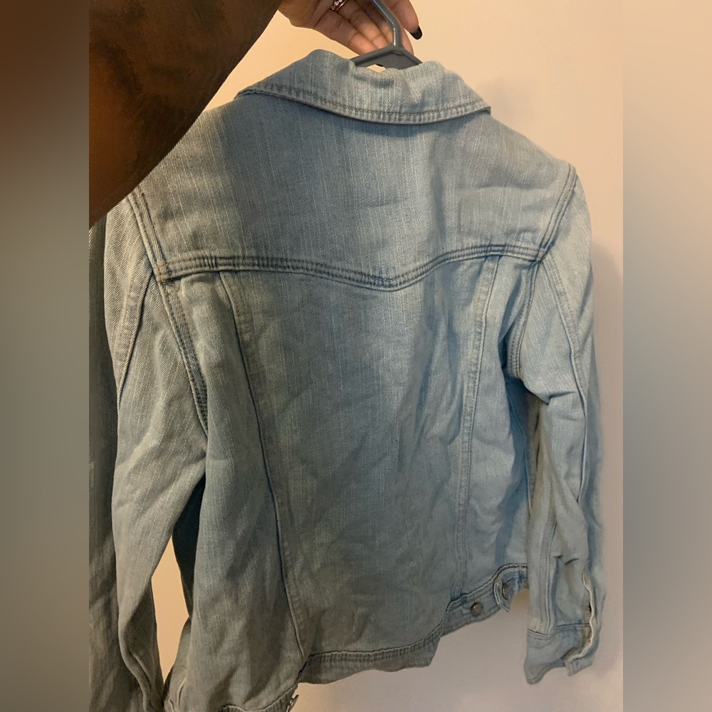 Jean jacket - Picture 2 of 3